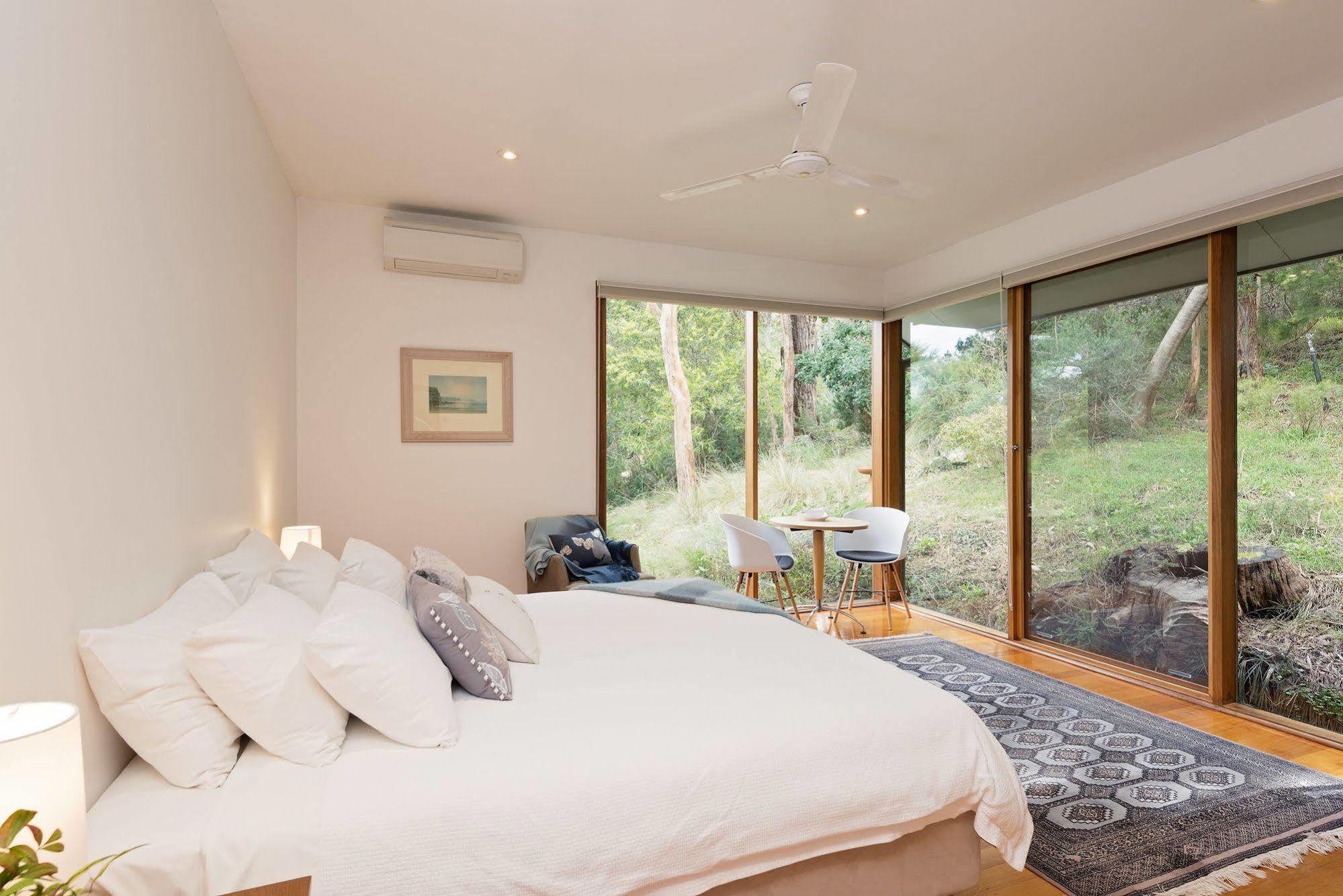 Cladich Pavilions Bed And Breakfast Aldgate Exteriör bild