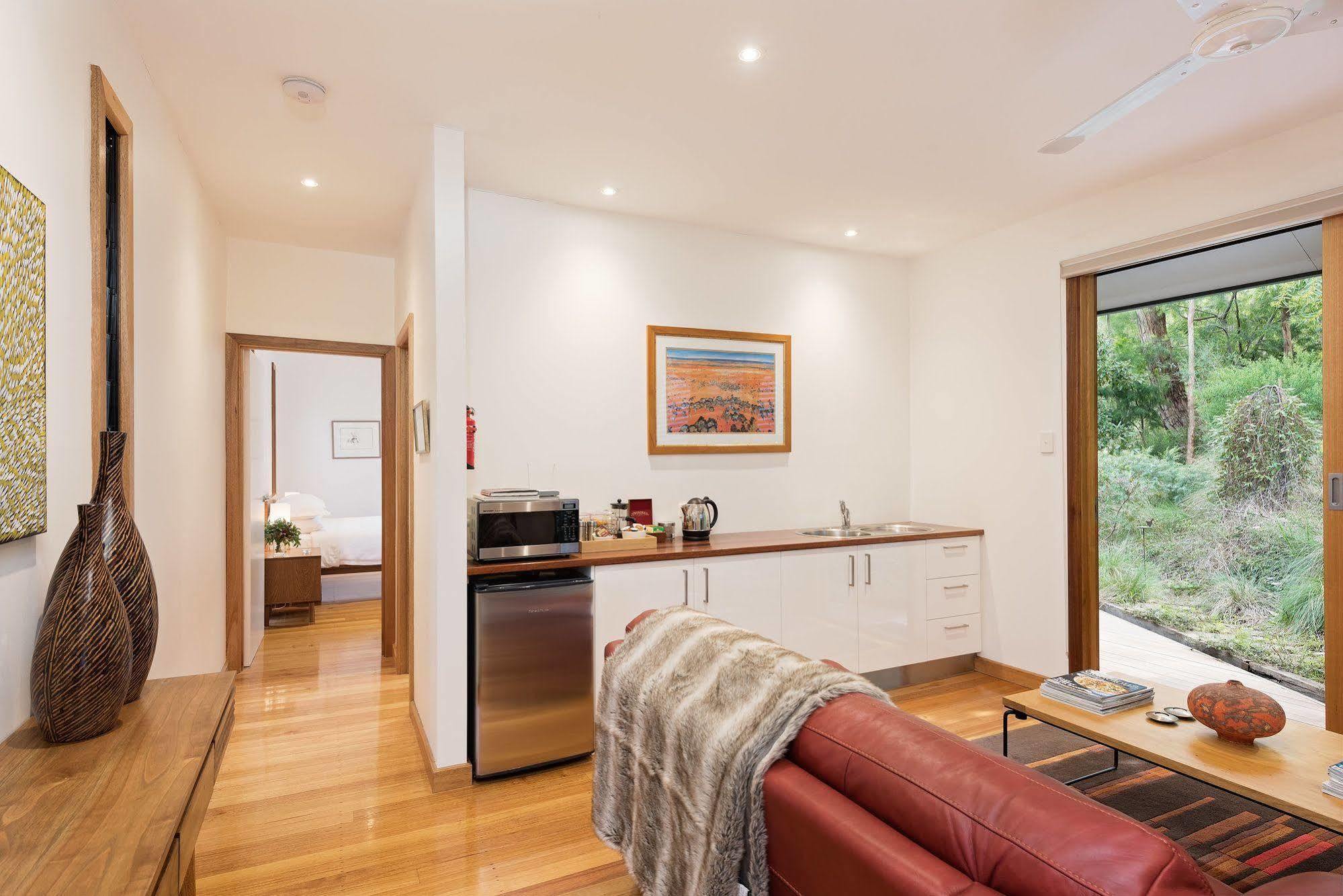 Cladich Pavilions Bed And Breakfast Aldgate Exteriör bild